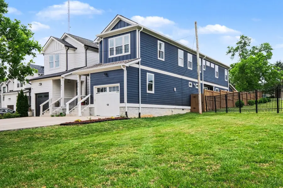 829 Watts Ln, Nashville, TN 37209 - #3