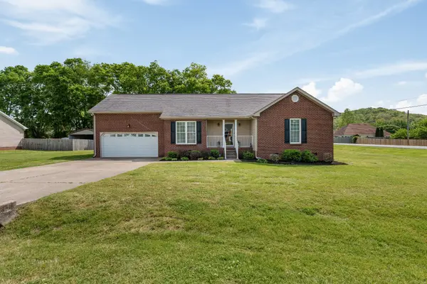 663 Bluff View Dr, Pegram, TN 37143