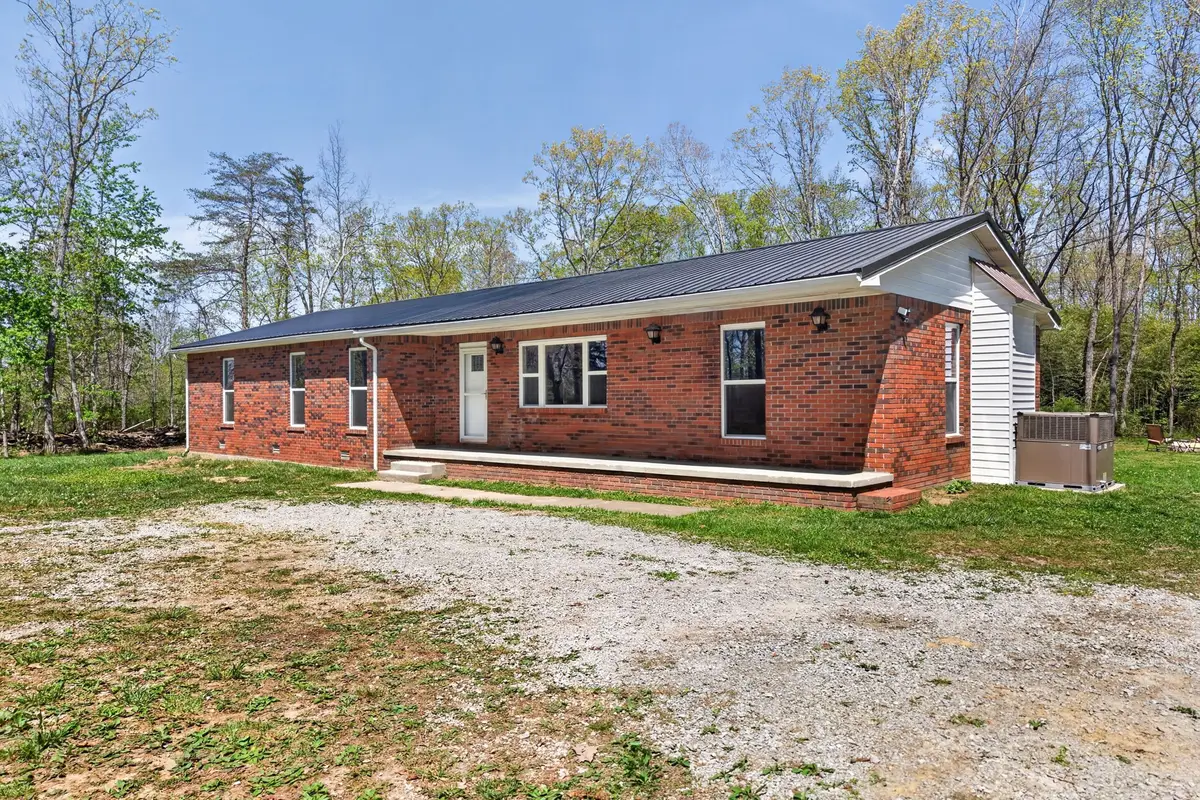 442 Rachel Rd, Crossville, TN 38572 - #1