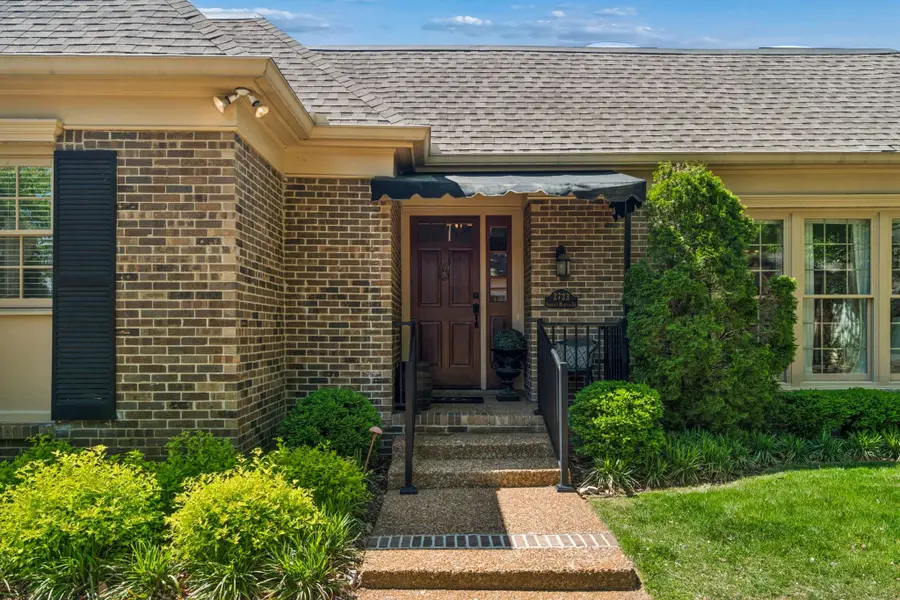 2723 Abbott Martin Rd, Nashville, TN 37215 - #3