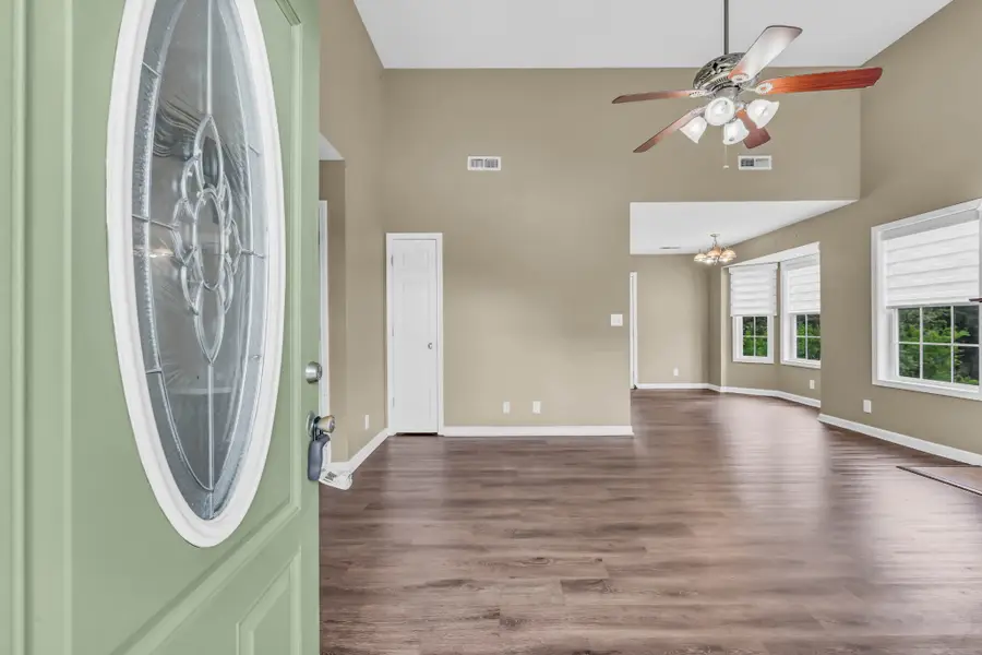 1736 Ridge Runner Ct, Clarksville, TN 37042 - #3