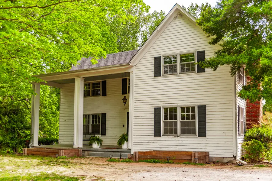 3240 Knob Creek Rd, Columbia, TN 38401 - #3