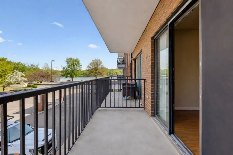 200 Sanders Ferry Rd #1210, Hendersonville, TN 37075 - #2