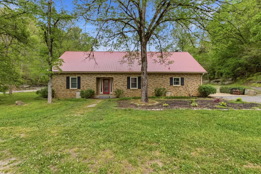 580 Defeated Creek Rd, Centerville, TN 37033 - #2