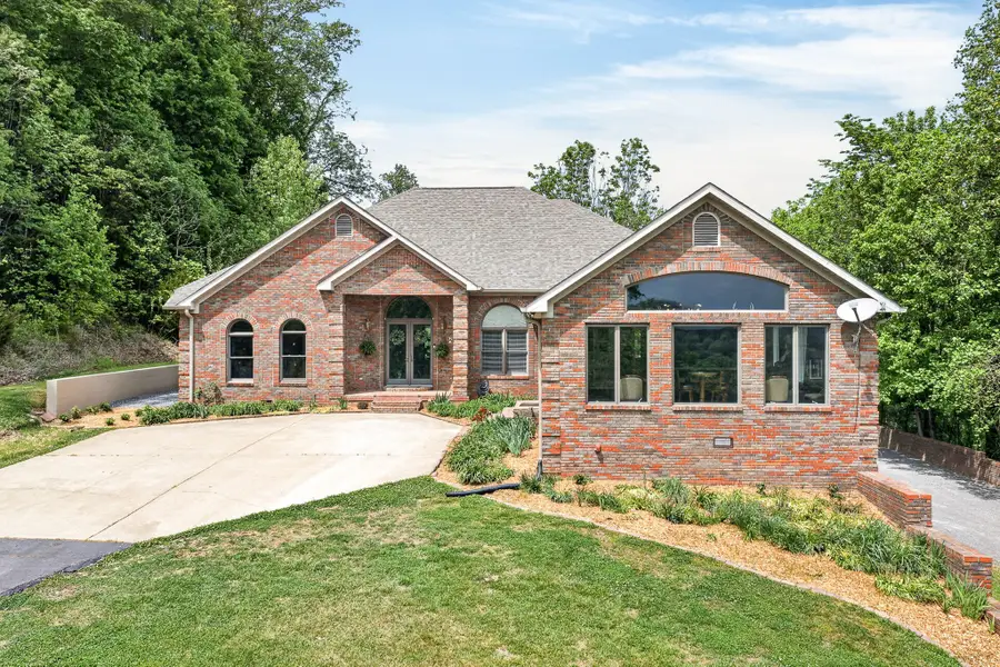 360 Long Hollow Ln, Gainesboro, TN 38562 - #2