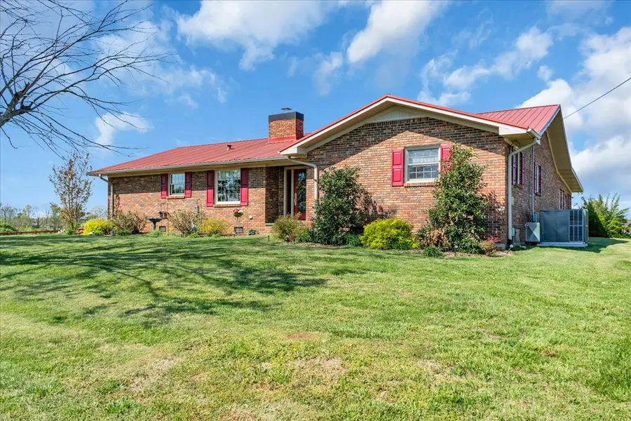 1435 Hennessee Bridge Rd, Rock Island, TN 38581 - #3