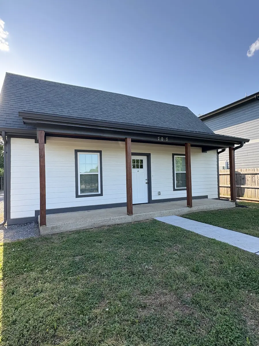707 N Highland Ave N, Murfreesboro, TN 37130 - #2