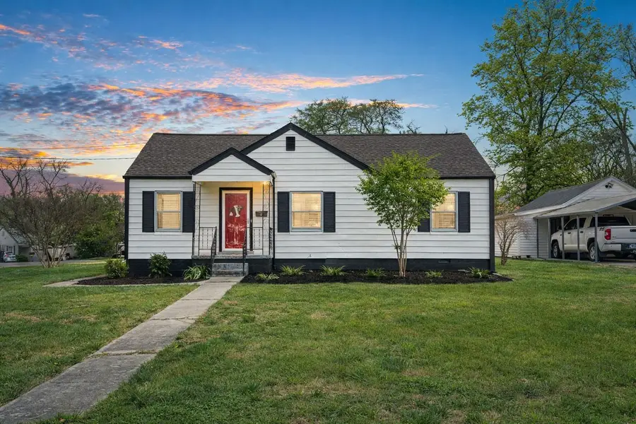 418 Lynn St, Murfreesboro, TN 37129 - #2
