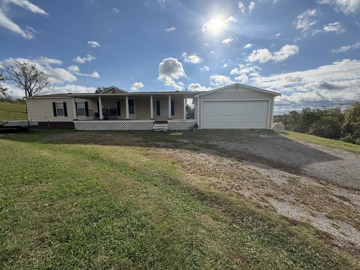 257 Milky Way Dr, Pulaski, TN 38478 - #1