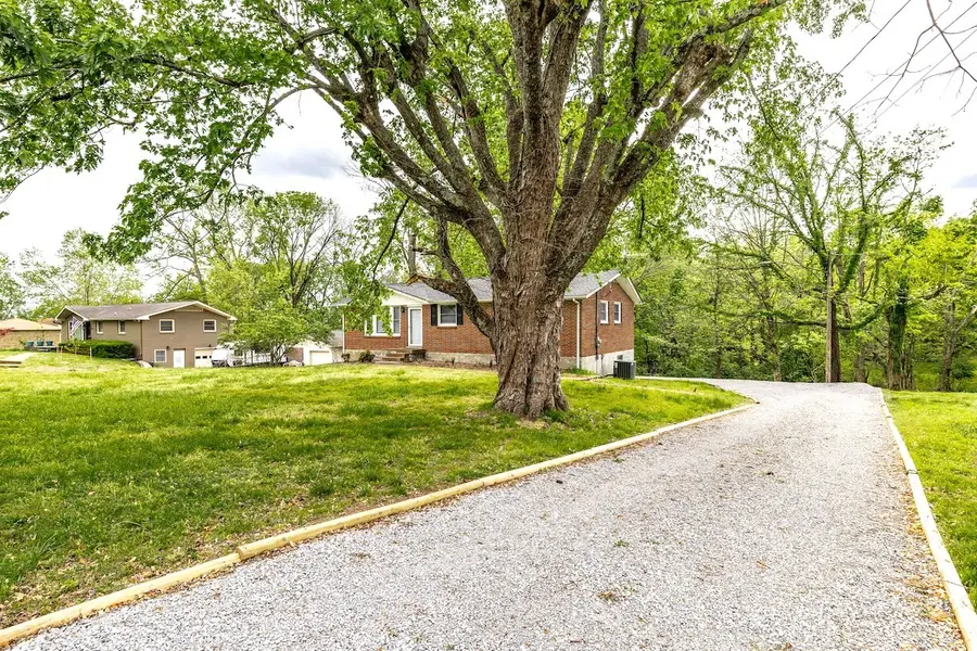 403 Rosehill Ct, Goodlettsville, TN 37072 - #3