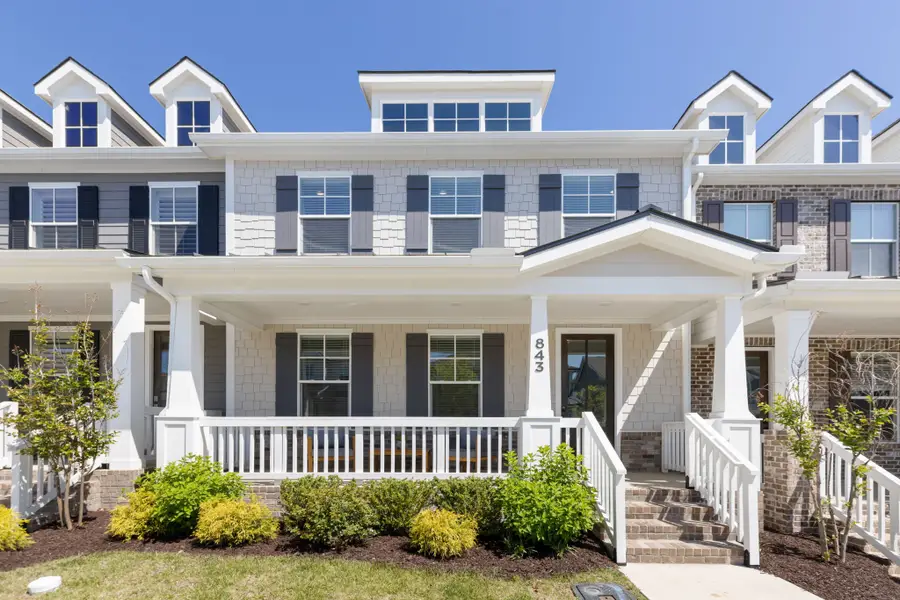 843 Braidwood Ln, Franklin, TN 37064 - #2