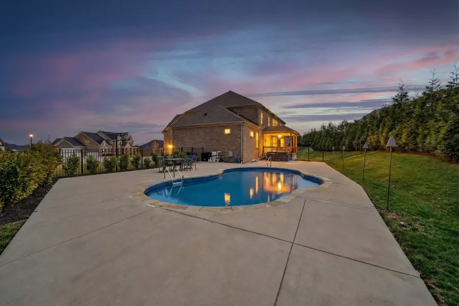 1007 Blaine Ct, Franklin, TN 37064 - #2