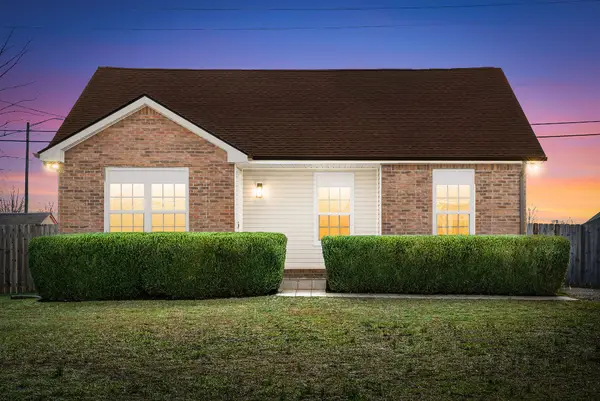 262 Moncrest Dr, Clarksville, TN 37042