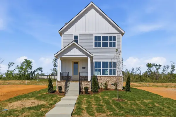 1813 Flatwaters St, Spring Hill, TN 37174