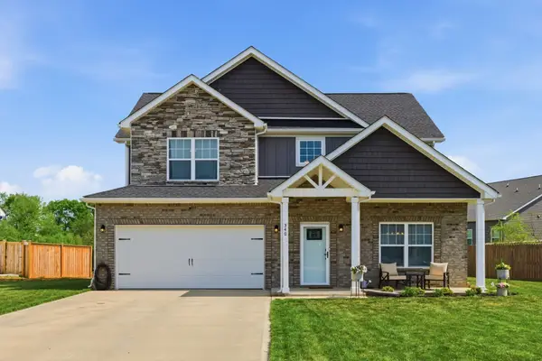 340 Bluebriar Trce, Clarksville, TN 37043