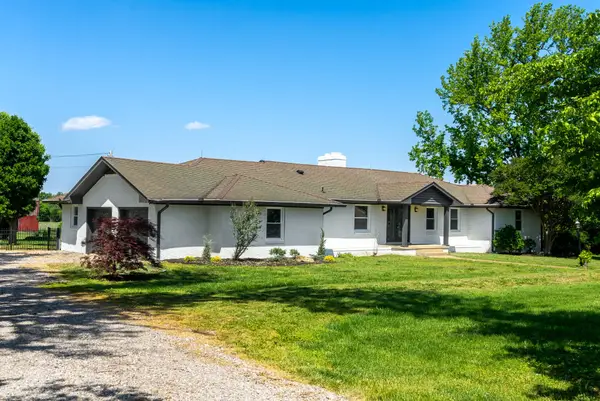 5654 Borthick Rd, Springfield, TN 37172