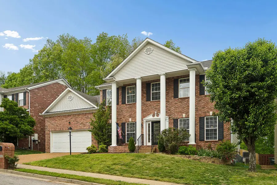 1216 Rockeford Dr, Nashville, TN 37221 - #2