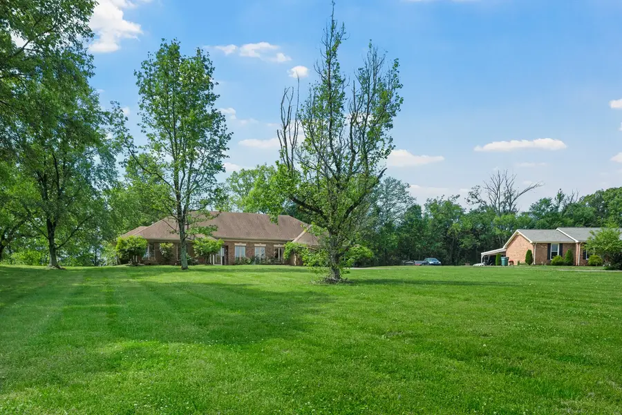 1510 Washington Dr, Lebanon, TN 37087 - #2