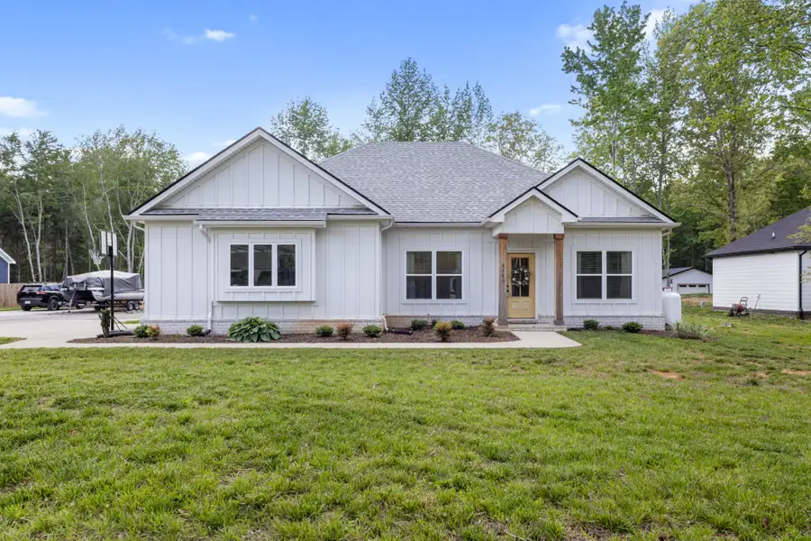 2220 Highway 48, Clarksville, TN 37040 - #2