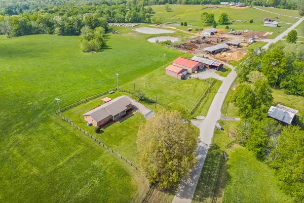 5005 Harmony Grove Rd, Hopkinsville, KY 42240