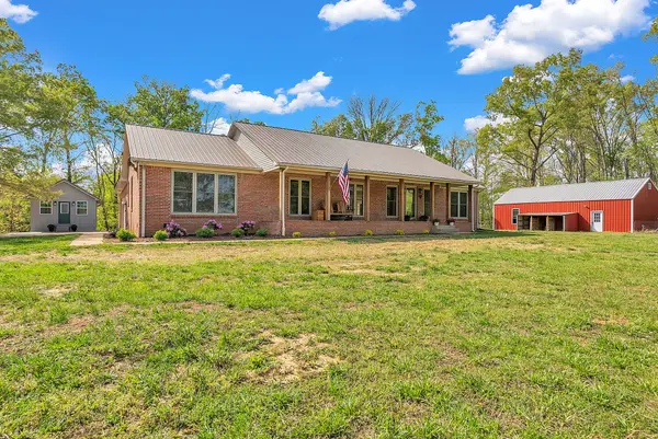 1819 Barker Rd, Columbia, TN 38401