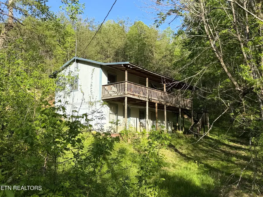 2930 Arch Way, Cosby, TN 37722 - #2