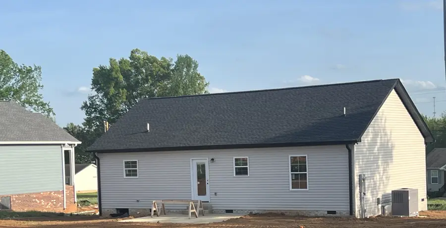 398 N Harris Rd, Portland, TN 37148 - #2