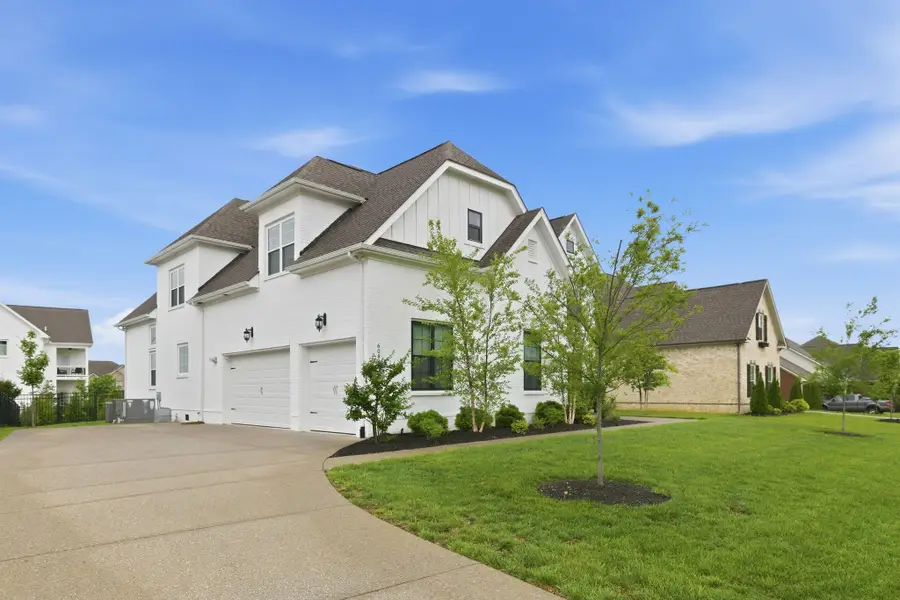 6083 Kidman Ln, Spring Hill, TN 37174 - #3