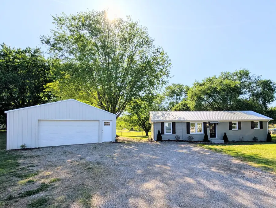 48 Andy Hillis Rd, McMinnville, TN 37110 - #2