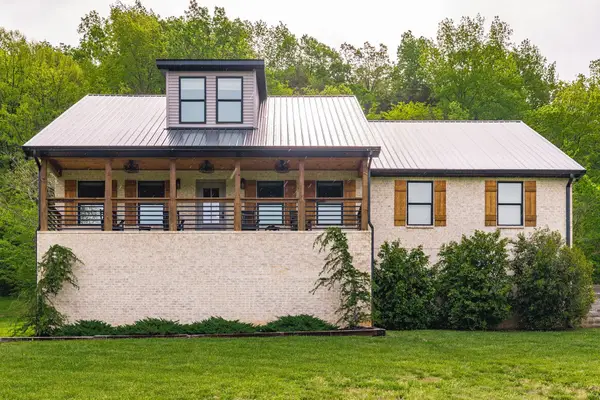 546 Brazier Ln, Gallatin, TN 37066