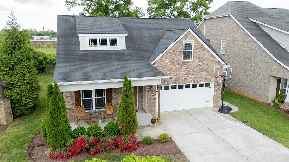 3303 Hampton Turner Dr, Murfreesboro, TN 37128 - #1
