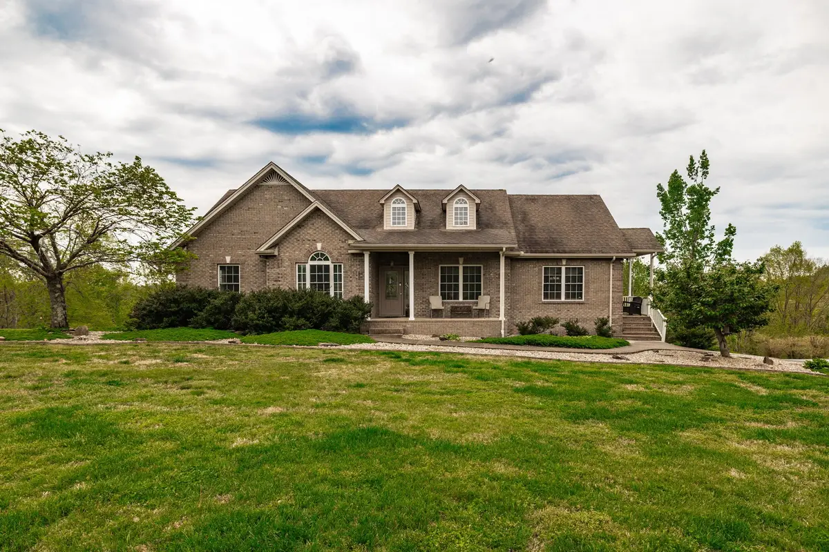 1103 Johnny Spears Rd, Westmoreland, TN 37186 - #1