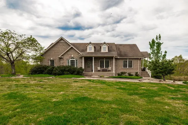 1103 Johnny Spears Rd, Westmoreland, TN 37186