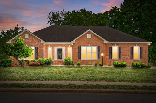 157 Archgate Ct, Clarksville, TN 37043