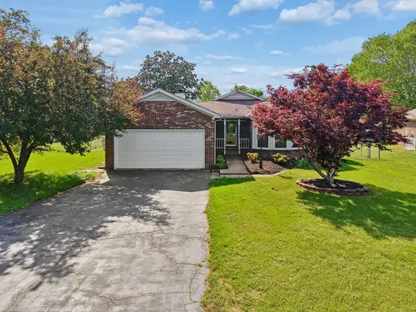 1646 Lillian Cir, Columbia, TN 38401