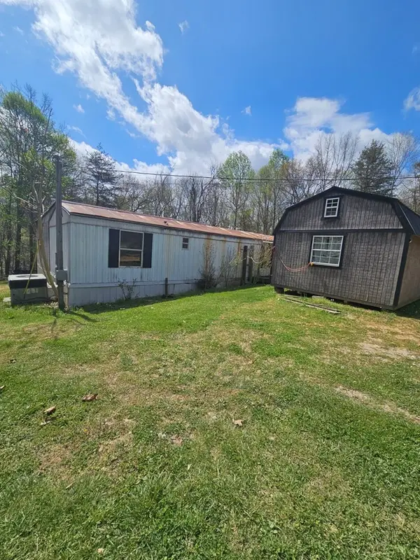 580 Captain Carter Rd, Spencer, TN 38585