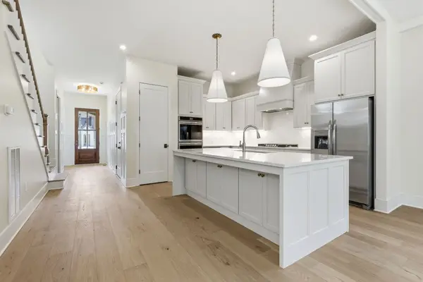 6332B Columbia Ave, Nashville, TN 37209