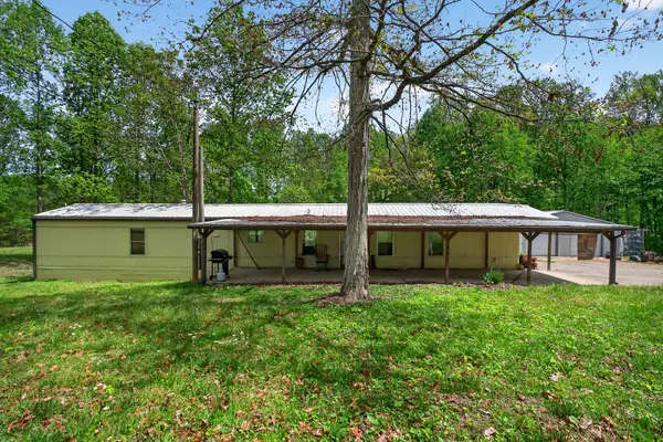 900 Rose Garden Ln, Cookeville, TN 38501