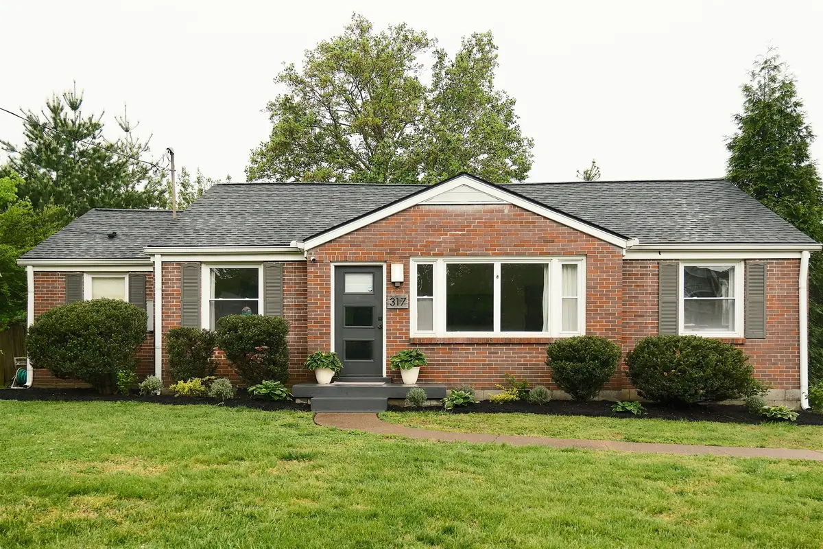 317 Pioneer Ln, Nashville, TN 37206 - #1