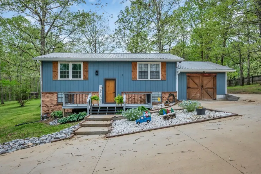 1051 Twin Pine Rd, Dickson, TN 37055 - #2