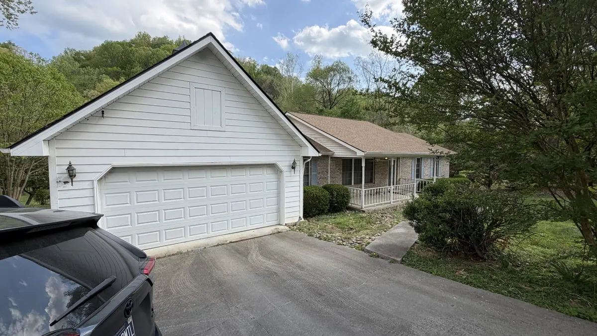 237 Brooks Rd, Maynardville, TN 37807 - #1