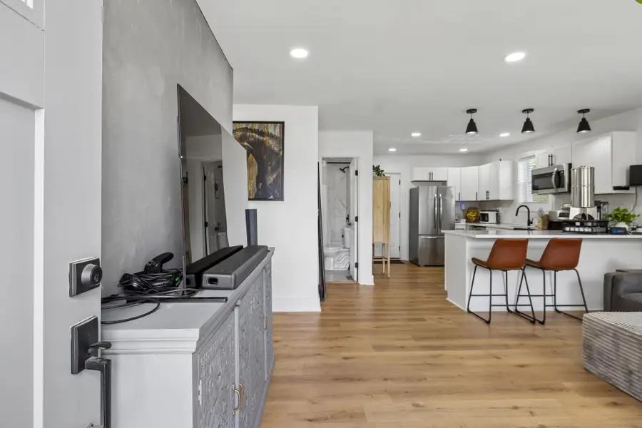 4003 Cedar Cir, Nashville, TN 37218 - #2