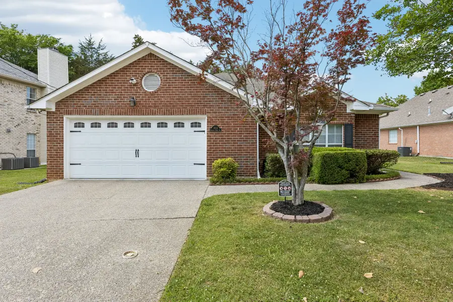 5113 Hickory Grove Dr, Antioch, TN 37013 - #2