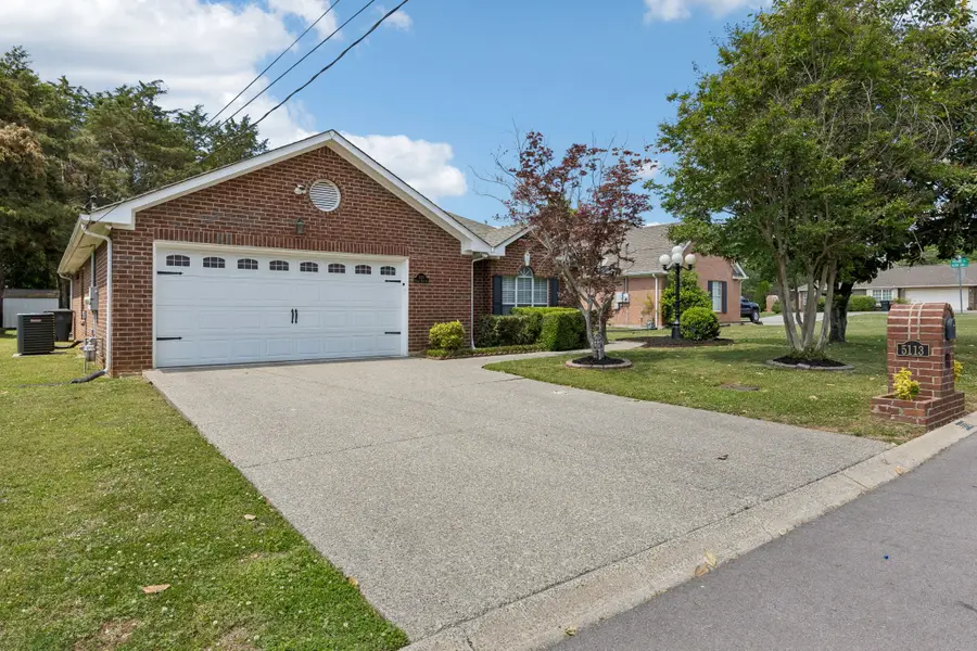 5113 Hickory Grove Dr, Antioch, TN 37013 - #3