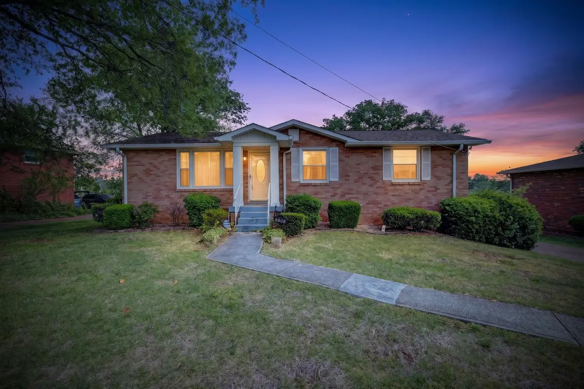 8308 Terry Ln, Hermitage, TN 37076 - #1