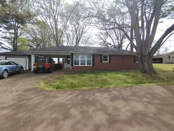 529 Tilghman St, Kenton, TN 38233