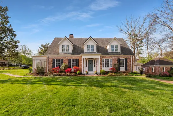 3611 Woodmont Boulevard, Nashville, TN 37215