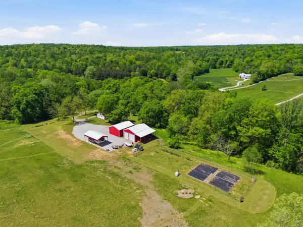 1550 Little Bartons Creek Rd, Cumberland Furnace, TN 37051