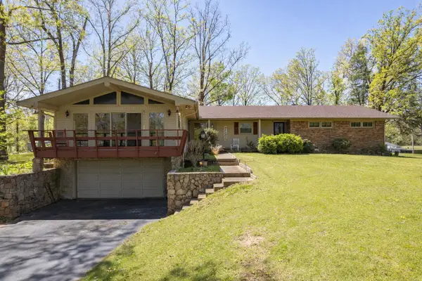 280 E Highland St, Decaturville, TN 38329