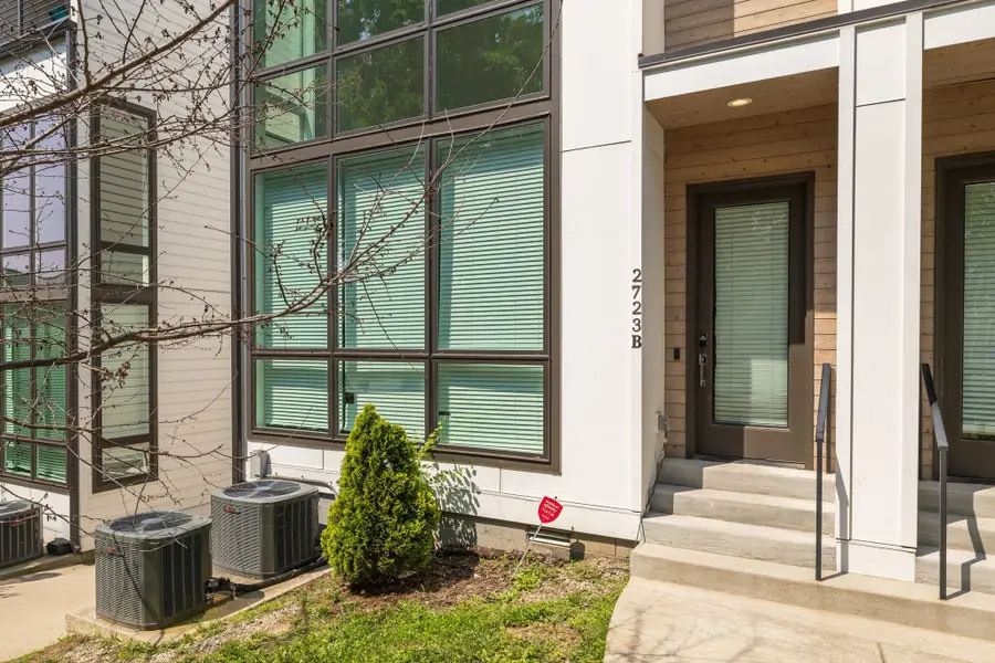 2723 Westwood Dr #B, Nashville, TN 37204 - #2